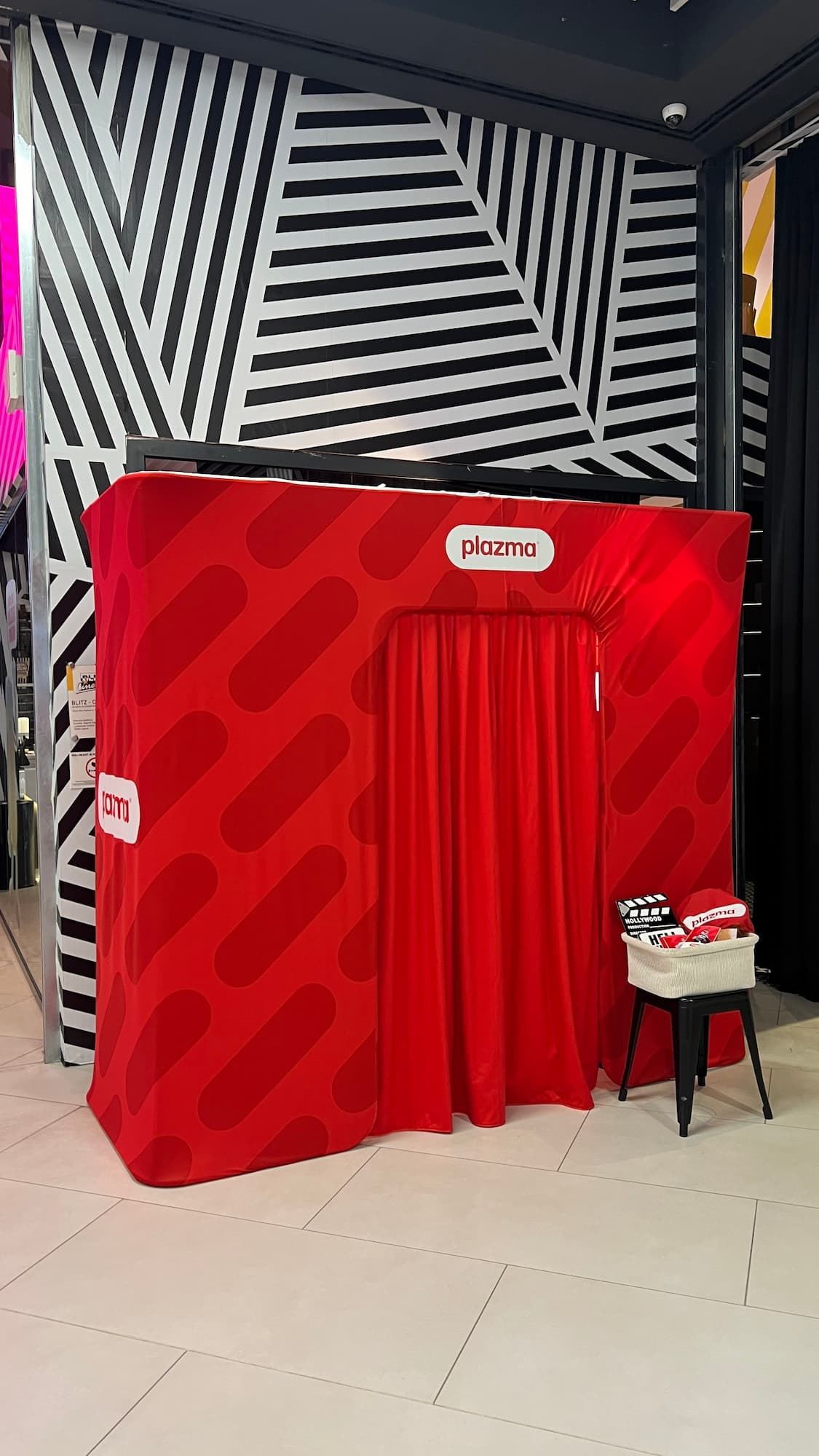 Photobox